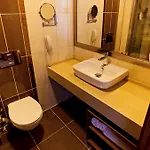 Imperial Park Hotel 4*